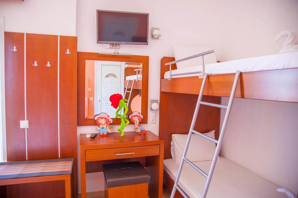 Studios Ristas 2 Parga Room photo
